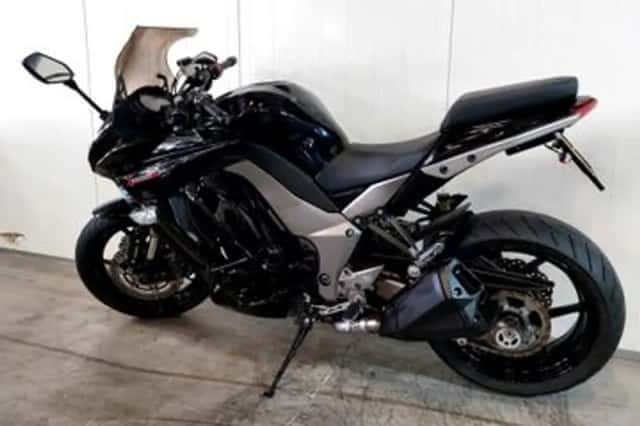 Kawasaki Z1000 (2011) thumbnail 6