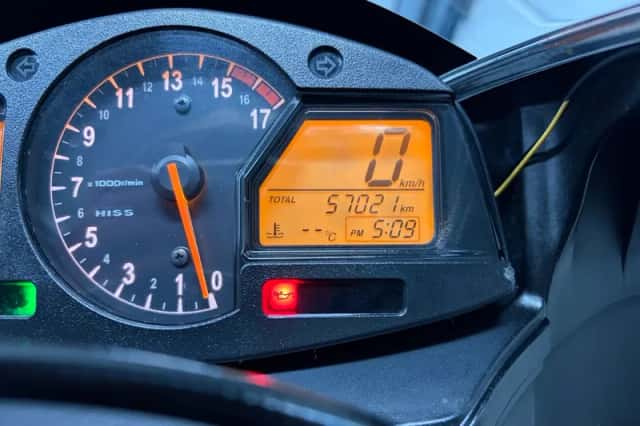 Honda CBR 600 RR (2007) thumbnail 5