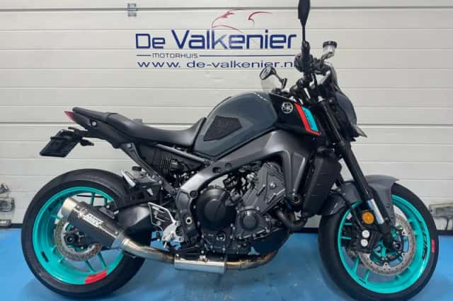 Yamaha MT-09 (2023) thumbnail 1