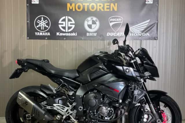 Yamaha MT-10 (2018) thumbnail 3