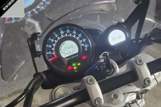 Royal Enfield Super Meteor 650 (2024) thumbnail 6