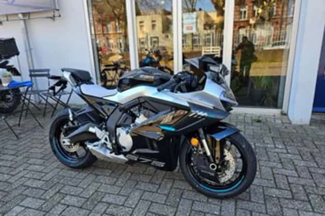 CFMoto 675SR-R (2026) thumbnail 1