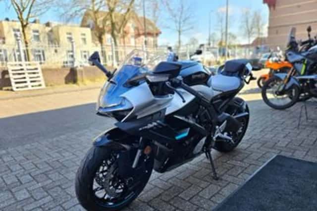 CFMoto 675SR-R (2026) thumbnail 4