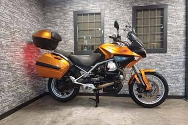 Moto Guzzi Stelvio 1200 (2011) thumbnail 2