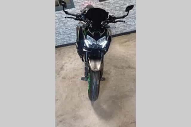 Kawasaki Z900 (2023) thumbnail 3