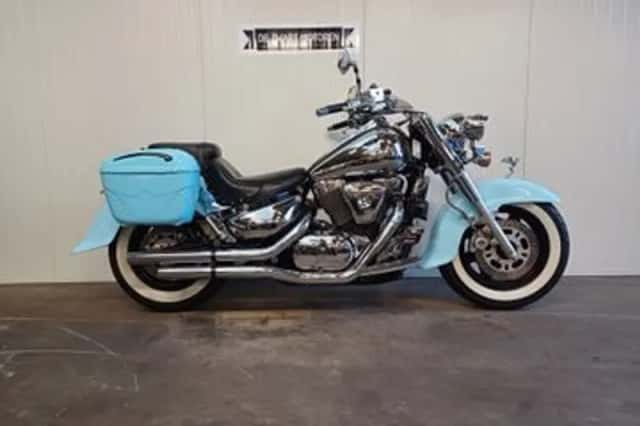 Suzuki 1500 Intruder (1998) thumbnail 2