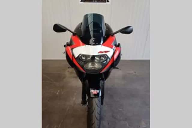 Aprilia RSV Mille (2004) thumbnail 5