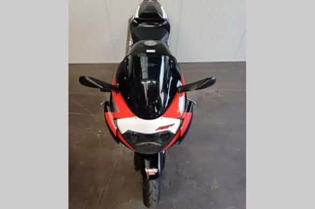Aprilia RSV Mille (2004) thumbnail 6
