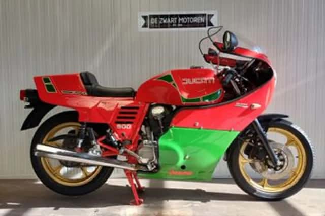 Ducati Mike Hailwood Replica (1985) thumbnail 1