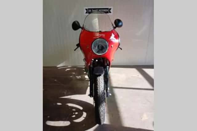 Ducati Mike Hailwood Replica (1985) thumbnail 4