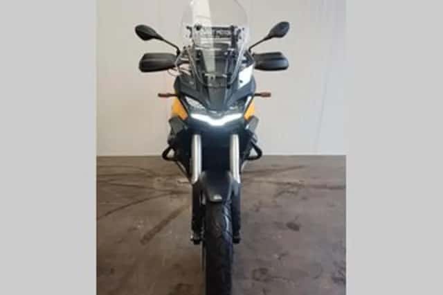 Moto Guzzi Stelvio (2024) thumbnail 4