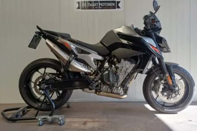 KTM 790 Duke (2019) thumbnail 1