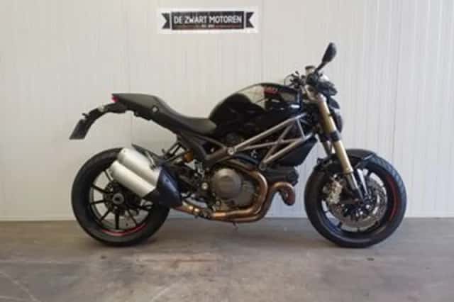 Ducati M 1100 EVO (2012) thumbnail 2