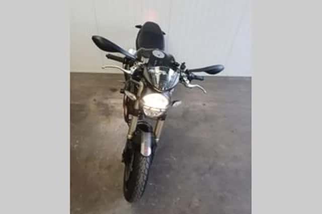 Ducati M 1100 EVO (2012) thumbnail 5