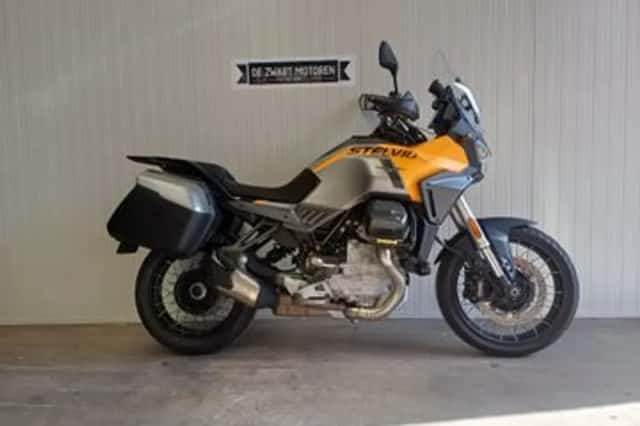Moto Guzzi Stelvio (2025) thumbnail 2