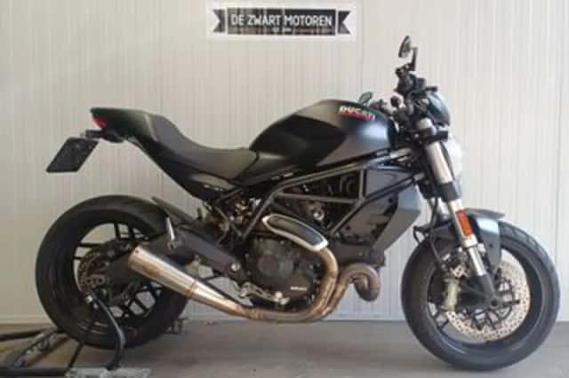 Ducati Monster 797 (2017) thumbnail 1
