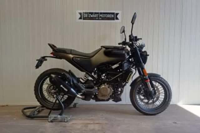 Husqvarna Svartpilen 125 (2024) thumbnail 2