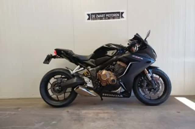 Honda CBR650R (2021) thumbnail 2
