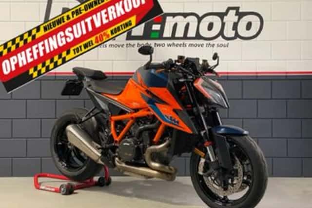 KTM 1290 SuperDuke R (2020) thumbnail 1