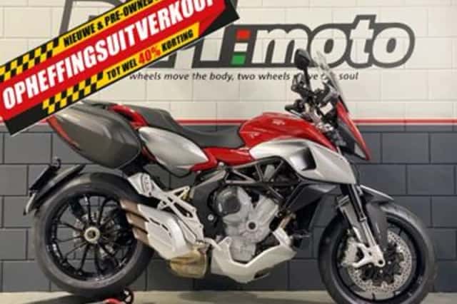 MV Agusta Stradale 800 (2025) thumbnail 2