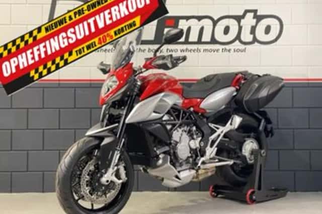 MV Agusta Stradale 800 (2025) thumbnail 3
