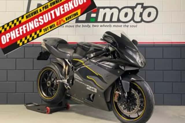 MV Agusta F4 1000 (2006) thumbnail 1