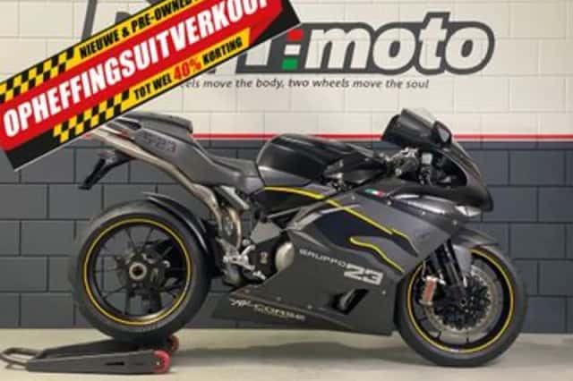 MV Agusta F4 1000 (2006) thumbnail 3