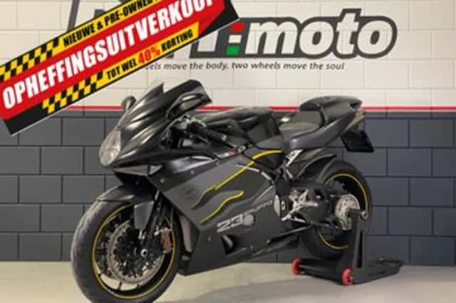 MV Agusta F4 1000 (2006) thumbnail 5