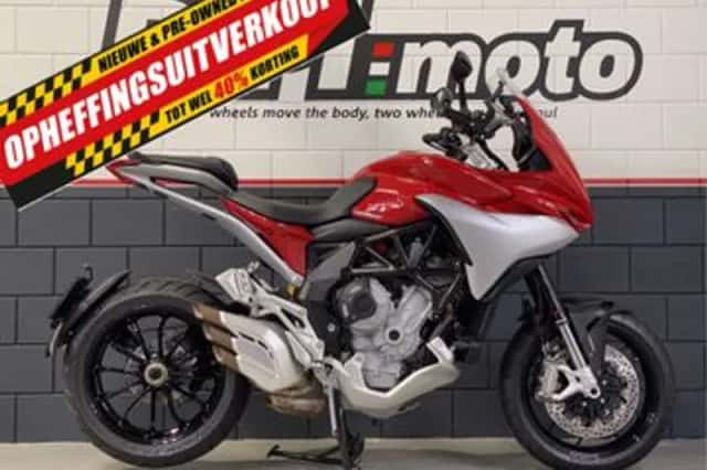MV Agusta Turismo Veloce 800 (2016) thumbnail 2