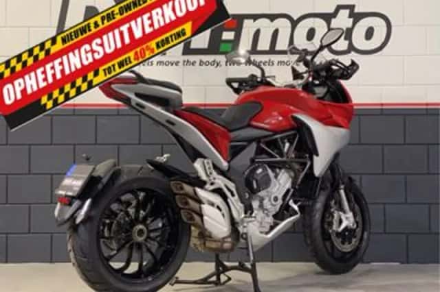 MV Agusta Turismo Veloce 800 (2016) thumbnail 4