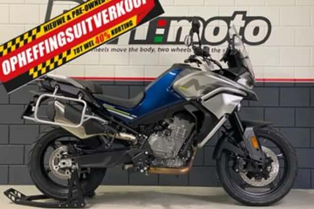 CFMoto 800 MT (2024) thumbnail 3