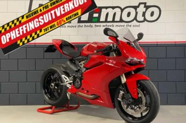 Ducati 1299 Panigale (2017) thumbnail 1