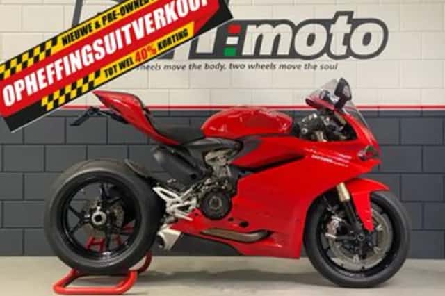 Ducati 1299 Panigale (2017) thumbnail 3