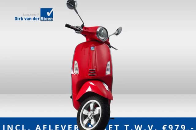 Vespa Primavera (2014) thumbnail 2