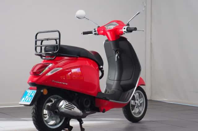 Vespa Primavera (2014) thumbnail 5