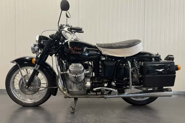 Moto Guzzi V7 Special (1972) thumbnail 3