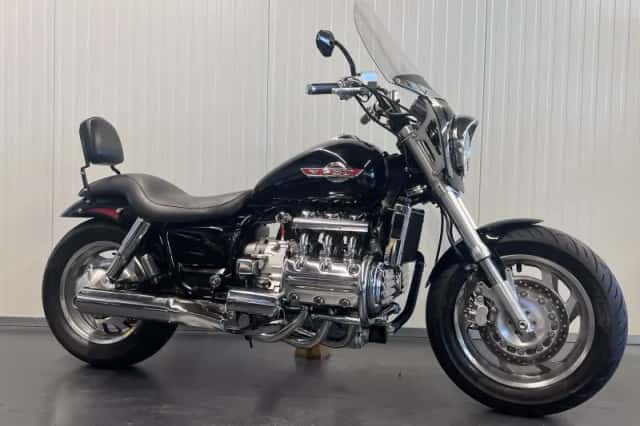 Honda Valkyrie (1998) thumbnail 1