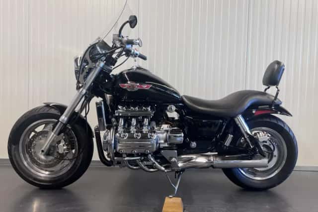 Honda Valkyrie (1998) thumbnail 3