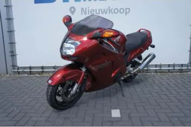 Honda CBR 1100 XX Super Blackbird (1998) thumbnail 2