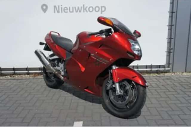 Honda CBR 1100 XX Super Blackbird (1998) thumbnail 3