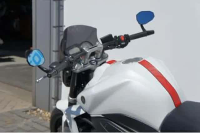 Yamaha FZ 1 Fazer (2006) thumbnail 2