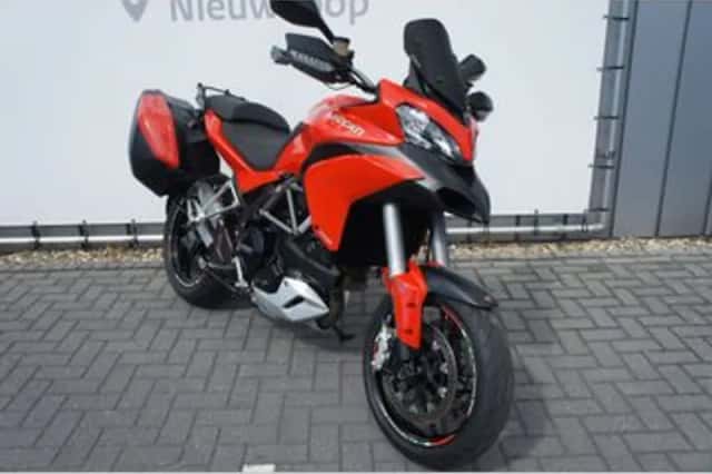 Ducati Multistrada 1200S Granturismo (2015) thumbnail 3