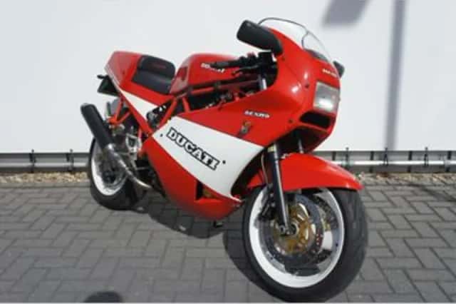 Ducati 900 SS (1990) thumbnail 2
