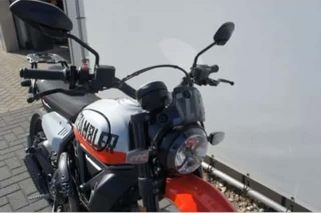 Ducati Scrambler Urban Motard (2023) thumbnail 5