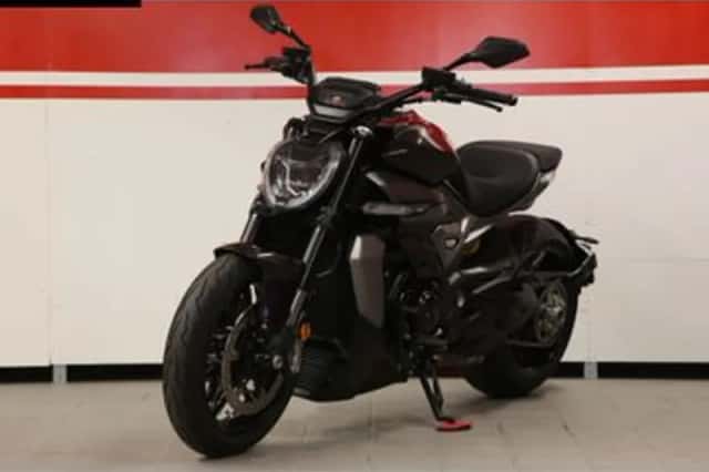 Ducati Xdiavel V4 (2025) thumbnail 3