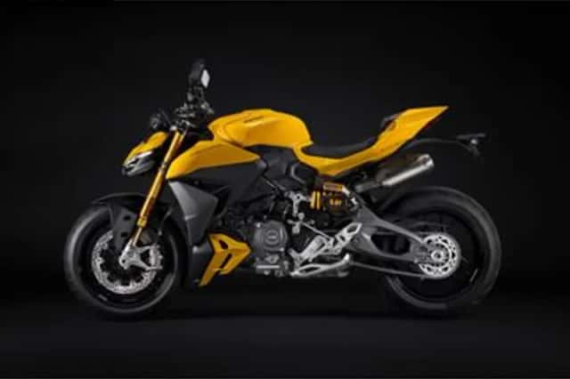 Ducati Streetfighter V2 (2026) thumbnail 4