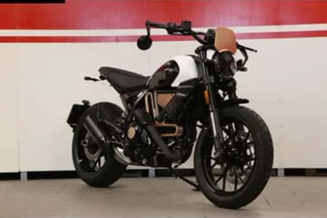 Ducati Scrambler Ducati 10 Anniversario Rizoma Edition (2025) thumbnail 2