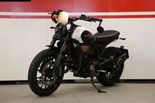 Ducati Scrambler Ducati 10 Anniversario Rizoma Edition (2025) thumbnail 3