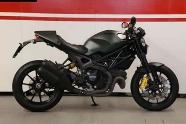 Ducati Monster 1100 EVO (2013) thumbnail 1