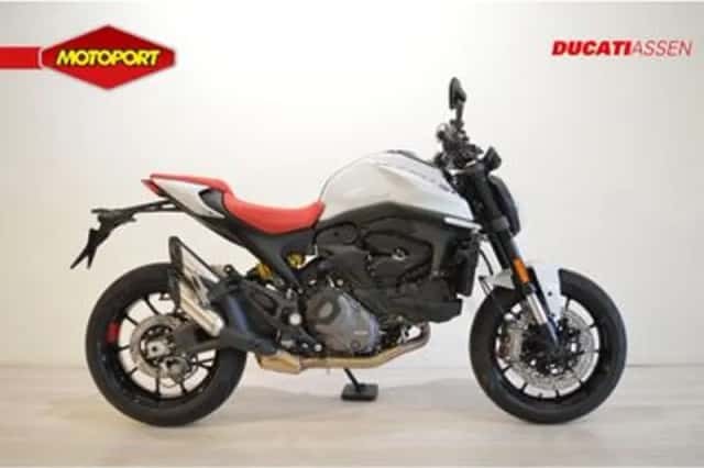 Ducati Monster (2025) thumbnail 1